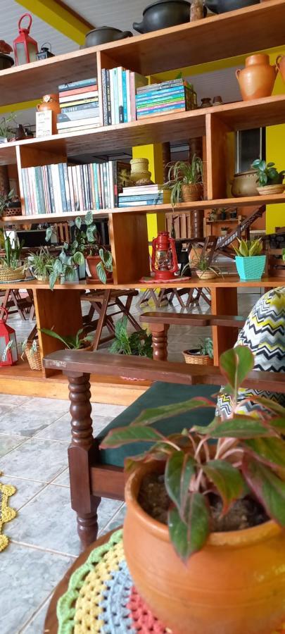 Casa Da Vila - Hospedaria - 3 Min Do Centrinho De Alter アウテル・ド・ション エクステリア 写真